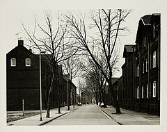 Thomas Struth - Overbruckstrasse Duisburg 1985, 80322-7, Van Ham Kunstauktionen