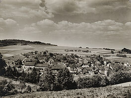 August Sander - Mittel-Irsen, 66588-3, Van Ham Kunstauktionen