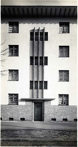 Hugo Schmoelz - Wohnhaus Helmholtzplatz Treppenhaus aussen Koeln-Ehrenfeld, 63388-4, Van Ham Kunstauktionen