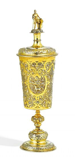 Musealer Deckelpokal mit Hochmeisterwappen Erzherzog Maximilian III, 62040-62, Van Ham Kunstauktionen