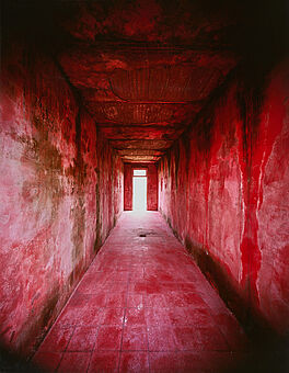 Georges Rousse - Embrasure II, 70468-39, Van Ham Kunstauktionen