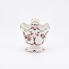 Wien - Cachepot mit Blumendekor und zwei Henkeln, 79526-38, Van Ham Kunstauktionen