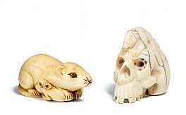 Zwei Netsuke Ratte mit zwei Jungen und Schaedel, 65081-27, Van Ham Kunstauktionen