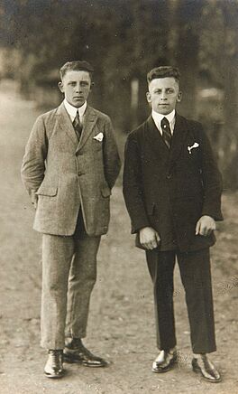 August Sander - Ohne Titel, 58350-2, Van Ham Kunstauktionen