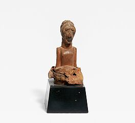 Nkisi Halbfigur, 68000-33, Van Ham Kunstauktionen