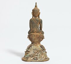Buddha maravijaya auf hohem Lotossockel, 66500-264, Van Ham Kunstauktionen