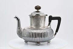 Gorham - Sechsteiliges Kaffee- und Teeservice mit Godronendekor, 75415-1, Van Ham Kunstauktionen