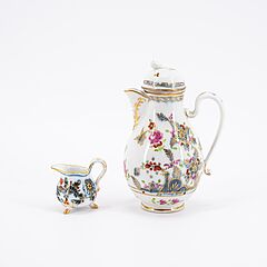 Meissen - Zwoelfteiliges Konvolut mit blau-weissen Dekoren, 76821-128, Van Ham Kunstauktionen