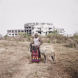 Pieter Hugo - Mohammed Rabiu with Jamis Ibusa Nigeria, 69695-1, Van Ham Kunstauktionen