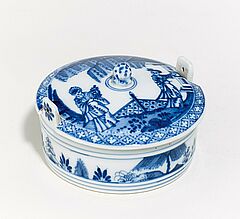 Meissen - Butterdose mit Chinesinnen in Garten, 67016-6, Van Ham Kunstauktionen