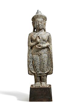 Steinfigur eines stehenden Khmer Buddha, 79866-41, Van Ham Kunstauktionen