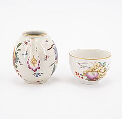 Frankenthal - Teekanne und Tasse mit Obstdekor, 76821-199, Van Ham Kunstauktionen