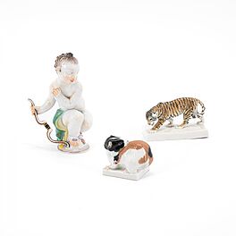 Meissen - Amor mit Bogen Meerschweinchen und Tiger, 76682-14, Van Ham Kunstauktionen