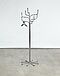 Fritz Hansen - Garderobenstaender Coat Tree mit acht Armen, 77970-49, Van Ham Kunstauktionen