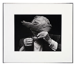 Stefan Moses - Hans Hartung Aus Kuenstler machen Masken, 65030-33, Van Ham Kunstauktionen