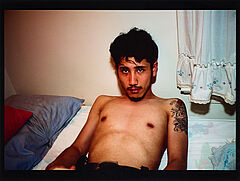 Nan Goldin - Kee in bed E Hampton NY, 77064-12, Van Ham Kunstauktionen