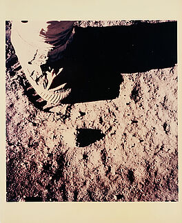 NASA - Apollo XI Buzz Aldrins Footprint in Lunar Soil 2 July 20 1969, 80311-25, Van Ham Kunstauktionen