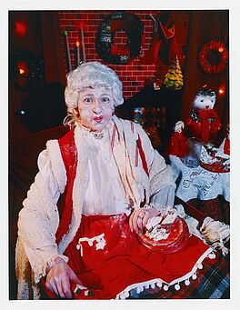 Cindy Sherman - Mrs Claus, 56417-6, Van Ham Kunstauktionen