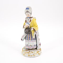 Meissen - Dame mit Muff, 76654-5, Van Ham Kunstauktionen