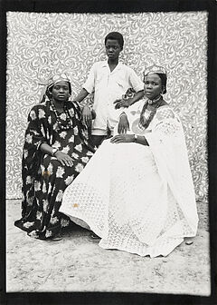 Seydou Keita - Konvolut von 7 Fotografien, 79527-278, Van Ham Kunstauktionen