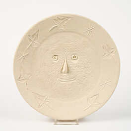 Pablo Picasso Ceramics - Face with leaves, 77134-1, Van Ham Kunstauktionen